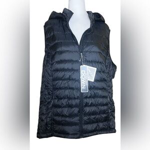 32 Degrees Heat NWT Women 2X Packable Hooded Ultra Light Down Quilt Vest Black